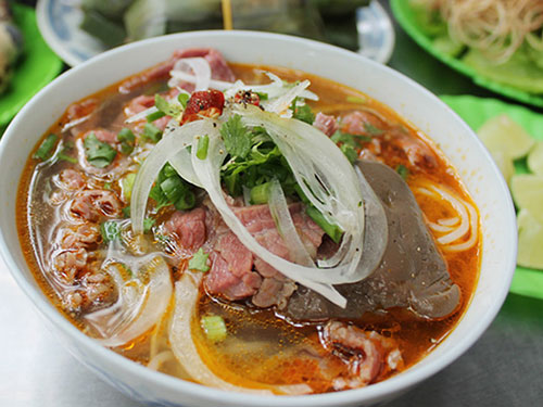 Đôi nét về bún bò – món ăn biểu tượng của ẩm thực Huế