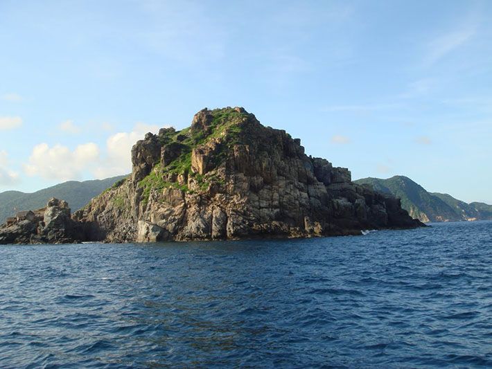 Khám phá vẻ đẹp Đảo Yến của Nha Trang