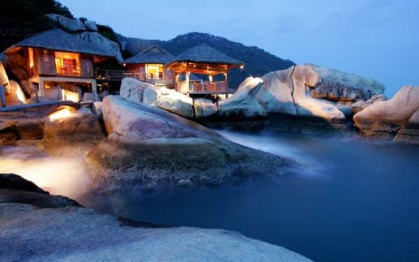 Không gian thân thiện với thiên nhiên của các resort ở vịnh Ninh Vân