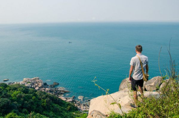 ban dao son tra Diem den Da Nang duoc nhieu du khach tham quan nhat 600x397 - Top 10 điểm đến Đà Nẵng được nhiều du khách tham quan nhất